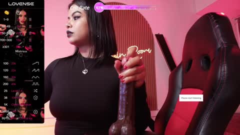 Snapshot of arianna__smith_ chatting on 02.04.25 Arianna online show from 02.04.25