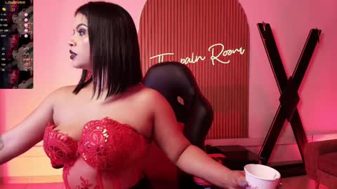 Snapshot of arianna__smith_ chatting on 02.12.25 Arianna online show from 02.12.25