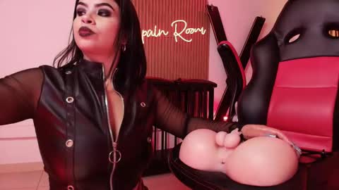 Snapshot of arianna__smith_ chatting on 02.22.25 Arianna online show from 02.22.25