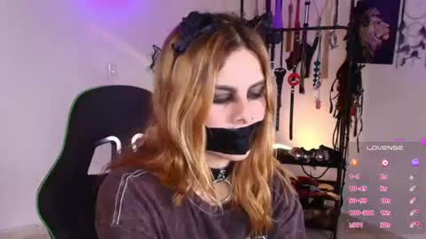 Snapshot of arianna_connorr chatting on 06.17.26 arianna_connorr online show from 06.17.26