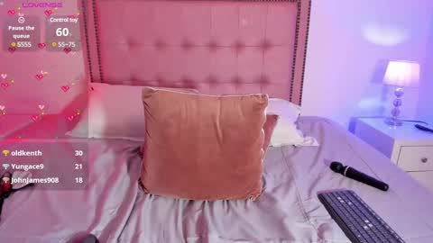    online show from 12.30.24