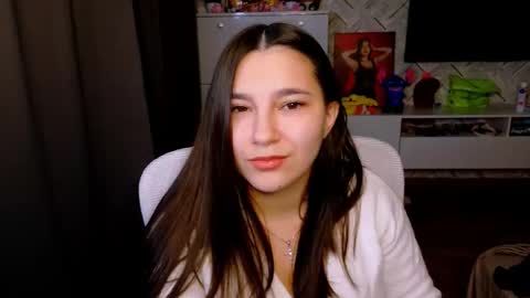Snapshot of arianna_grend chatting on 12.15.25 Arianna online show from 12.15.25