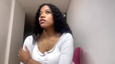 Snapshot of arianna_roxe_ chatting on 05.26.26 arianna_roxe_ online show from 05.26.26