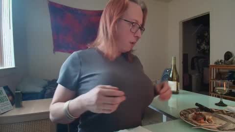 Arianna Sinz online show from 12.22.25