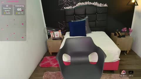 A R I A N N A  online show from 11.09.25