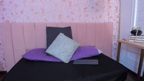 Arianna online show from 10.24.25