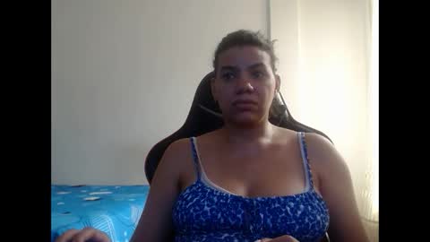 ariannaloovel online show from 02.04.25