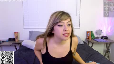 Snapshot of ariannapena chatting on 01.13.25 Arianna Pea online show from 01.13.25