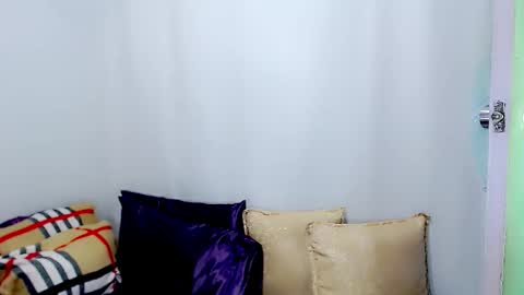 ARIANNE CUMS  online show from 10.02.25