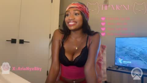 Snapshot of arianyxbby chatting on 07.15.26 Aria Nyx online show from 07.15.26