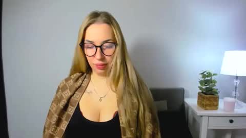 Aria online show from 11.28.25