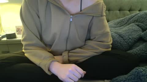 Aria Woods online show from 12.16.24