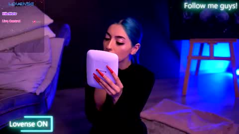 Aria  online show from 10.08.25