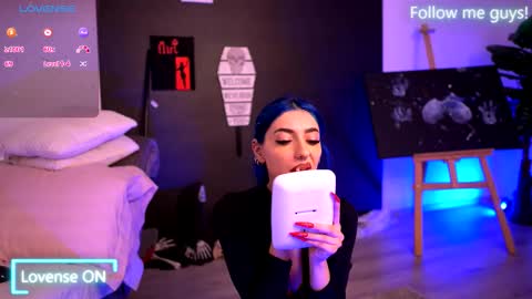 Aria  online show from 10.26.25