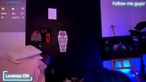 Aria  online show from 10.28.25