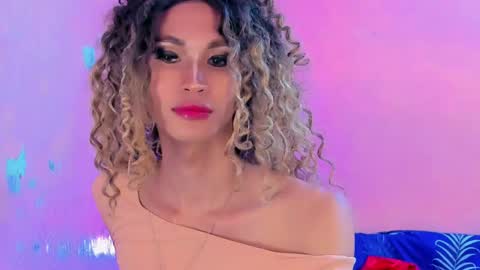 Snapshot of ariba_aribats chatting on 12.03.24 VAL online show from 12.03.24