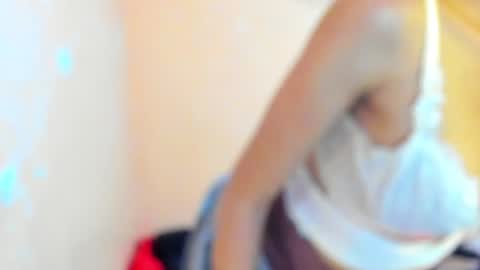 Snapshot of ariba_aribats chatting on 12.21.24 VAL online show from 12.21.24