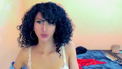 Snapshot of ariba_aribats chatting on 12.29.24 VAL online show from 12.29.24