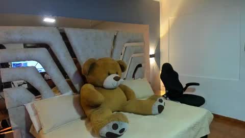 Snapshot of aridreamon chatting on 07.14.26 aridreamon online show from 07.14.26