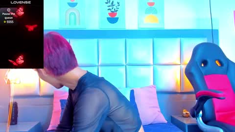 ARIEL VILLA online show from 02.10.25