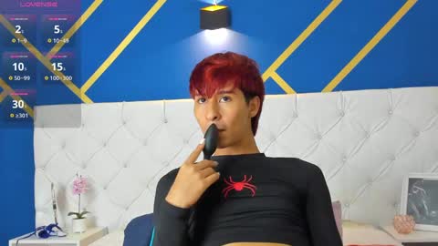 ARIEL VILLA online show from 02.28.25