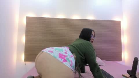 ariela__ online show from 01.29.25