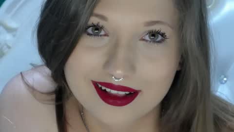 Snapshot of arielburn chatting on 02.25.25 Ariel online show from 02.25.25