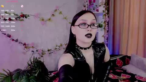 Snapshot of ariellemckoon chatting on 03.10.26 Dee online show from 03.10.26