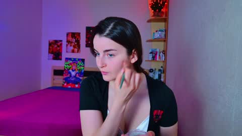 arielstonks_lovee online show from 01.16.25