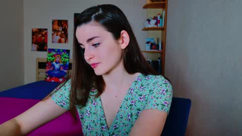 arielstonks_lovee online show from 01.22.25