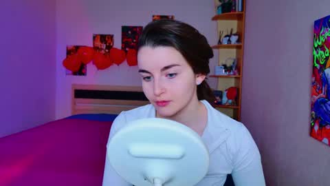 arielstonks_lovee online show from 02.17.25