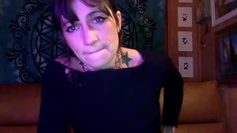 ariel  colin when hes here online show from 01.12.25