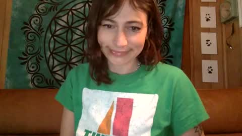 ariel  colin when hes here online show from 01.25.25