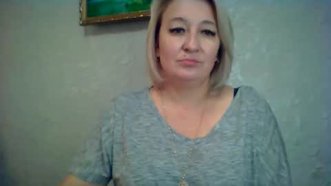 Snapshot of arielxloveresss chatting on 10.17.25 ArielXLoveresss online show from 10.17.25