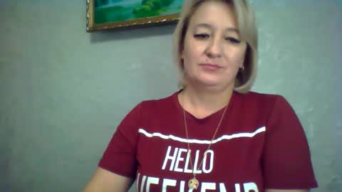 Snapshot of arielxloveresss chatting on 10.18.25 ArielXLoveresss online show from 10.18.25
