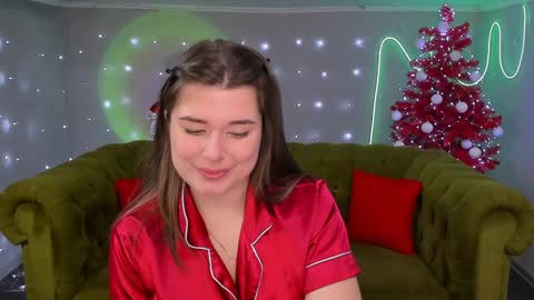 Ari online show from 12.12.24