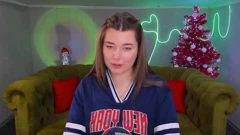 Ari online show from 12.21.24