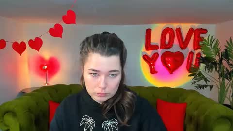 Ari online show from 02.24.25