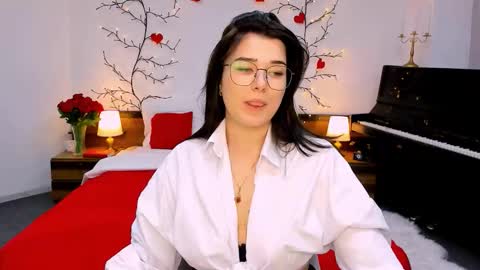 Ari online show from 10.25.25