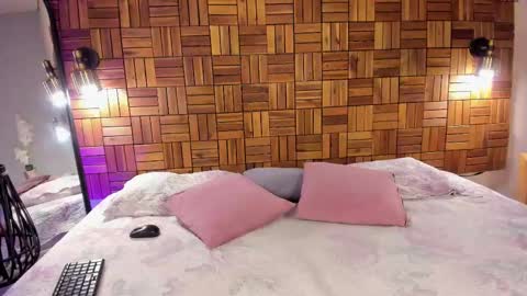 ARIANNA online show from 02.24.25