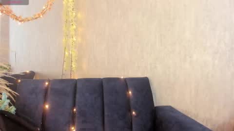 Snapshot of arimonoban chatting on 02.28.26 Ariel online show from 02.28.26