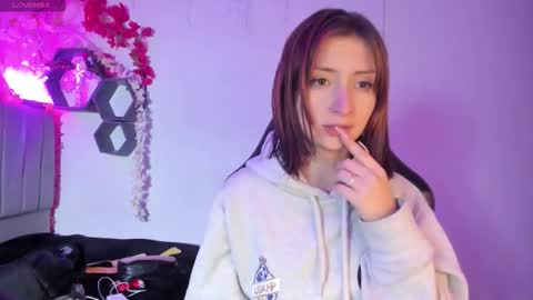 Snapshot of arimonoban chatting on 03.02.26 Ariel online show from 03.02.26