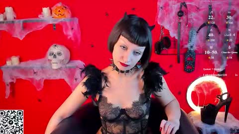 Snapshot of arina_ardeeen chatting on 10.27.25 Matilda online show from 10.27.25