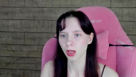 Arinakubrick online show from 11.20.25