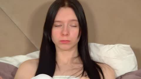 Arinakubrick online show from 03.27.26