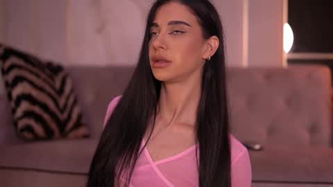 Arina online show from 11.23.25