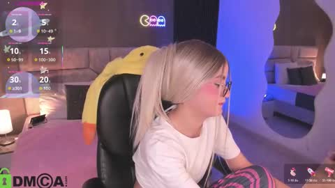 Ari  online show from 11.22.25