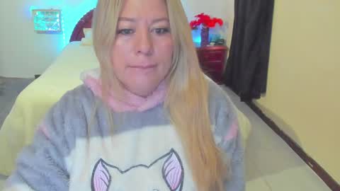 arisha_katy1 online show from 03.02.25