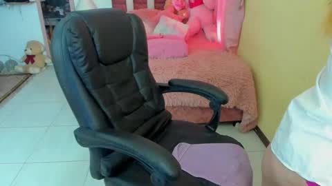 arisha_katy1 online show from 01.10.26