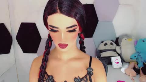 ArisaDarfu online show from 12.24.24